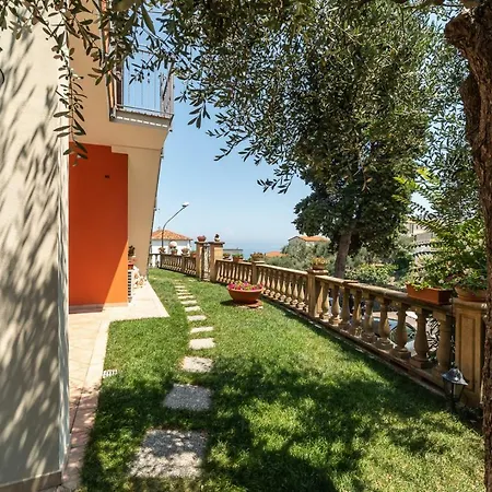 Il Viaggio Bed & Breakfast 4*