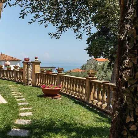 Bed and Breakfast Il Viaggio Ντιάνο Μαρίνα