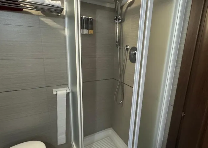 Il Viaggio 迪亚诺马里纳